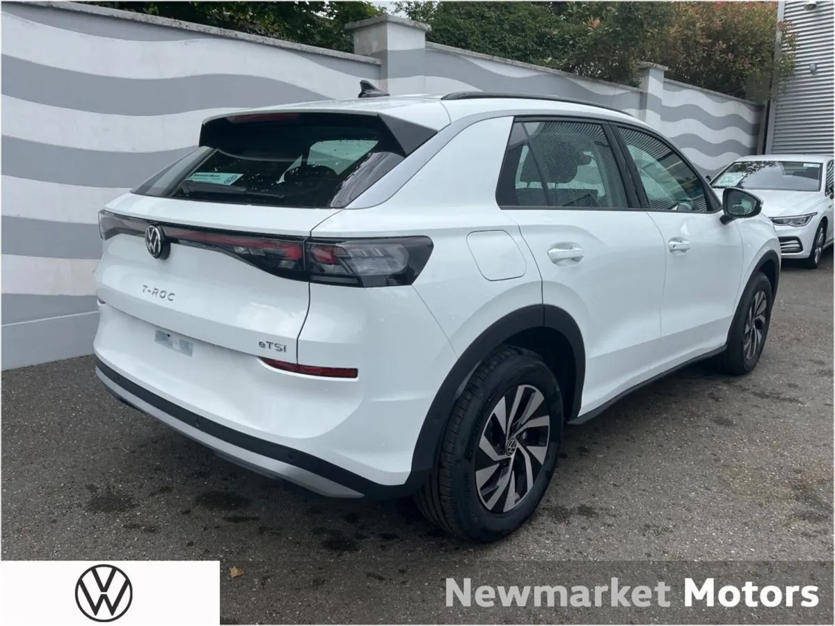 Volkswagen T-Roc LIFE PLUS 116BHP MHEV AUTOMATIC 1 - Image 4