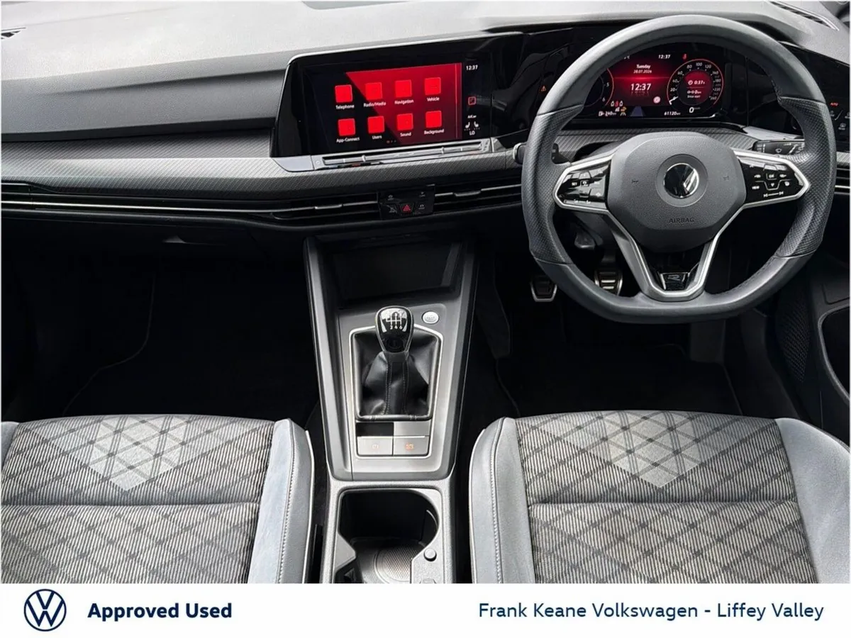 Volkswagen Golf R-LINE 2.0 TDI 150HP *KINGS RED ME - Image 2