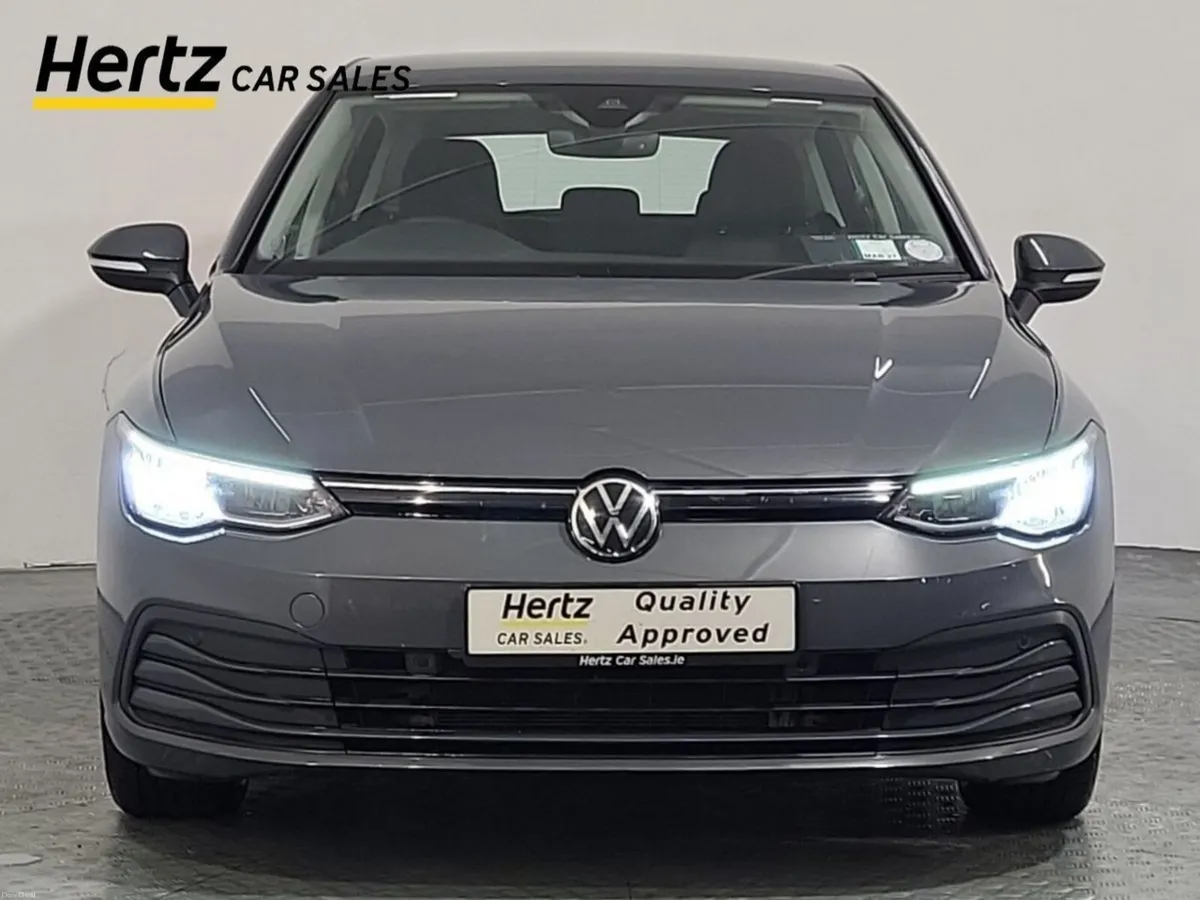 Volkswagen Golf LIFE 110HP Petrol Manual - Image 5