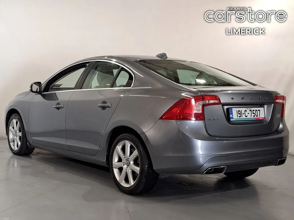 Volvo S60 D2 SE NAV 122hp *High Spec* - Image 5