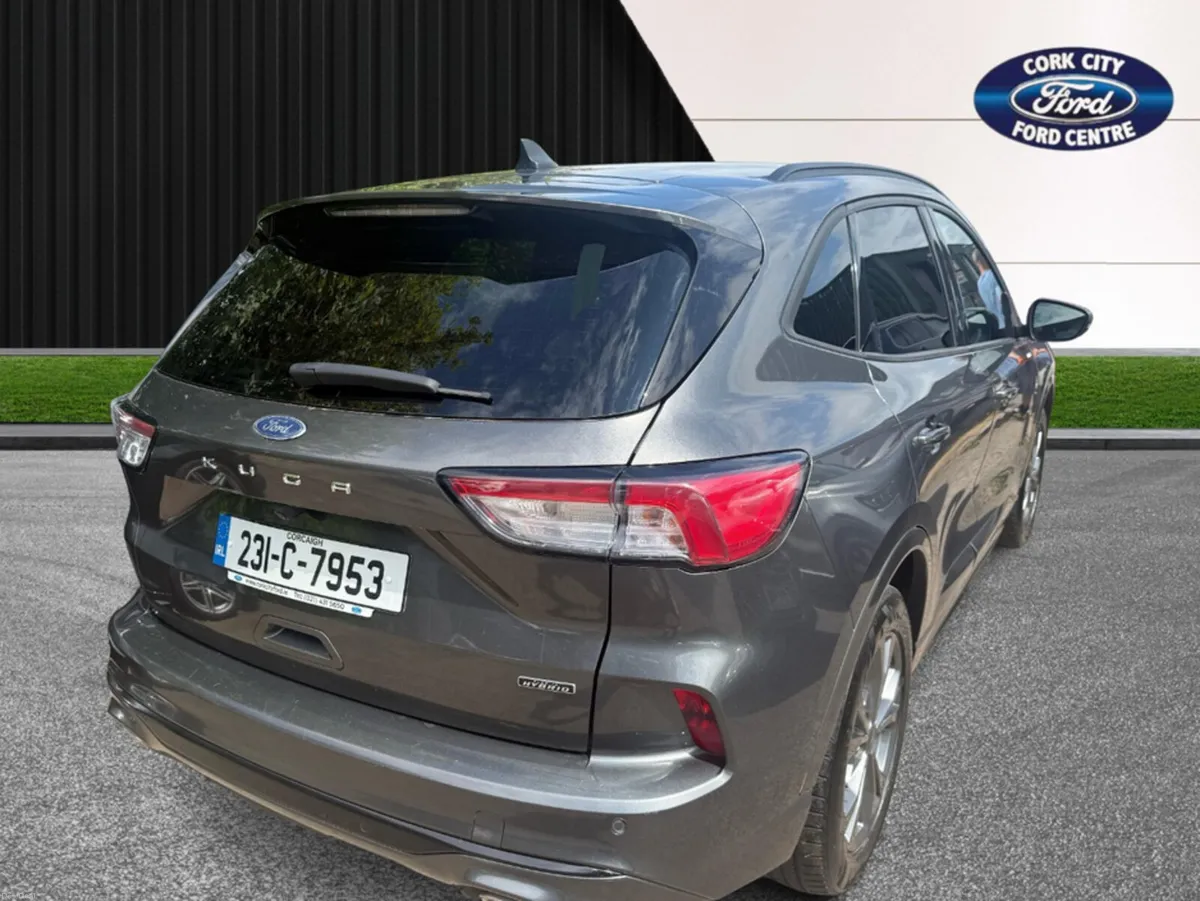 Ford Kuga ST-LINE X - Image 2