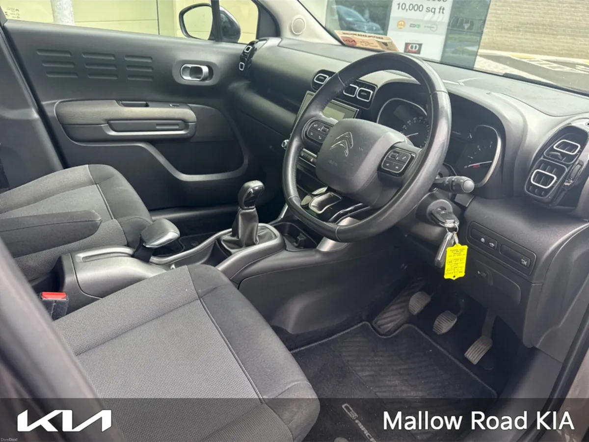 Citroen C3 Aircross FEEL PURETECH 82 4 4DR - Image 2