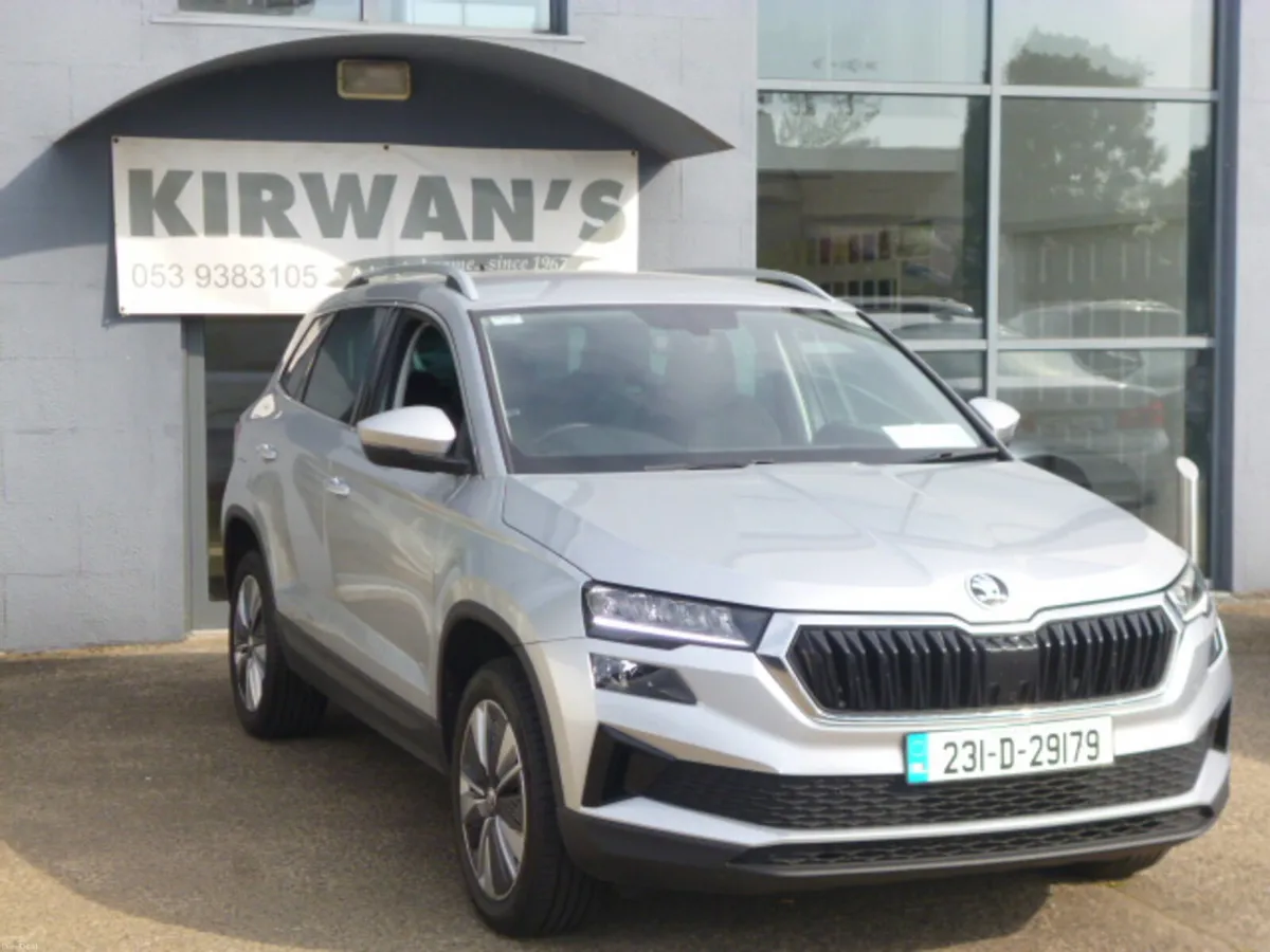 Skoda Karoq 2.0 TDI 115HP Ambition 2023 - Image 2