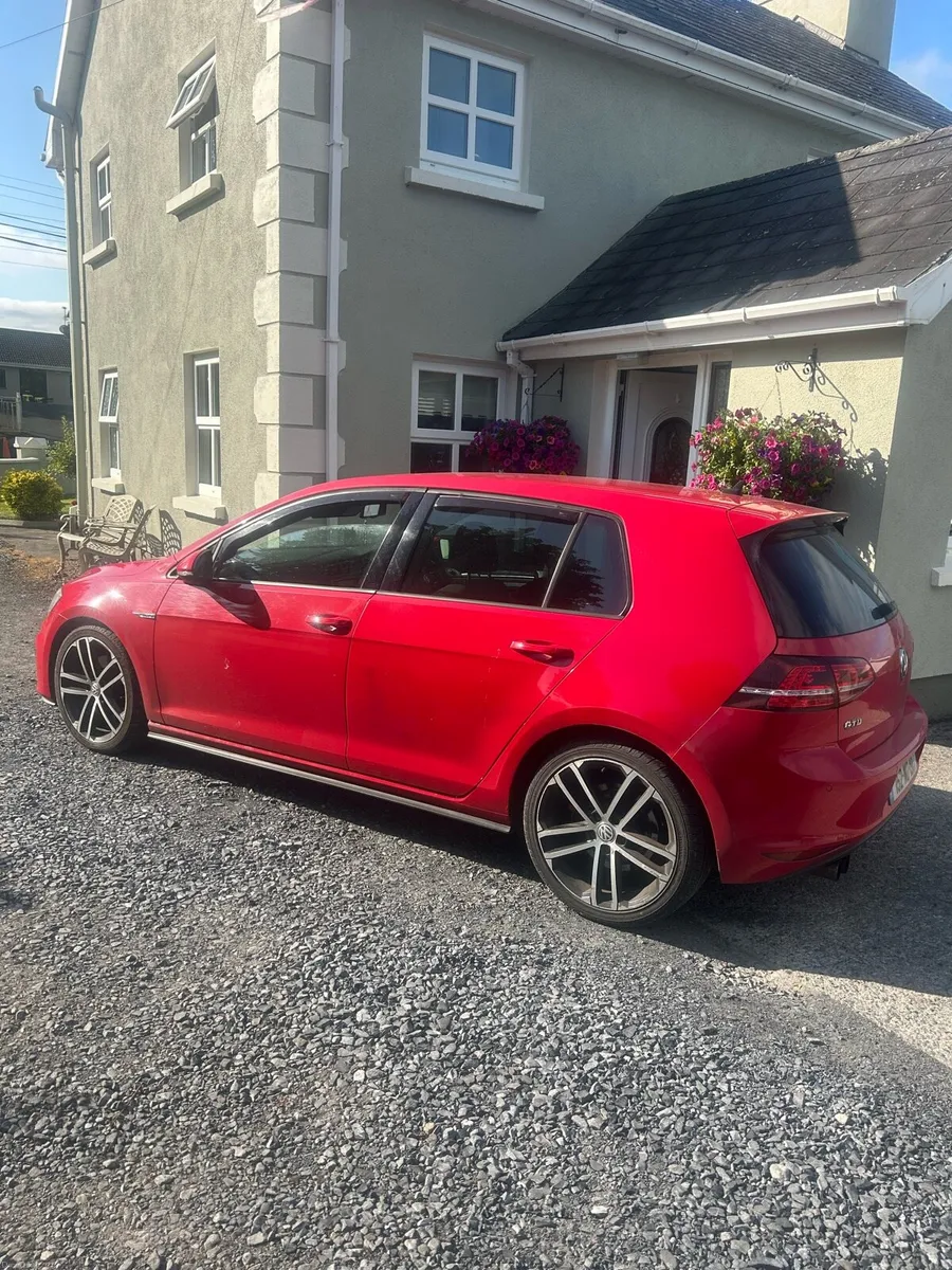 152 Volkswagen Golf GTD - Image 2