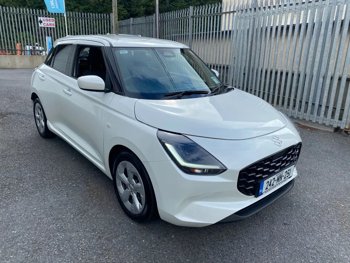Suzuki Swift 1.2 Mild HYBRID Motion 2024 - Image 1