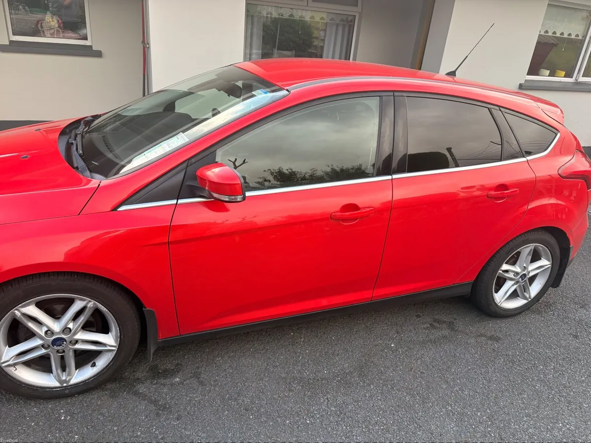 Ford Focus 2015 - Image 5