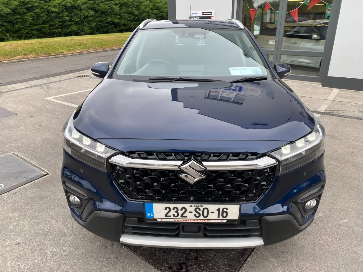 2023, Suzuki SX4 S-Cross - Image 2