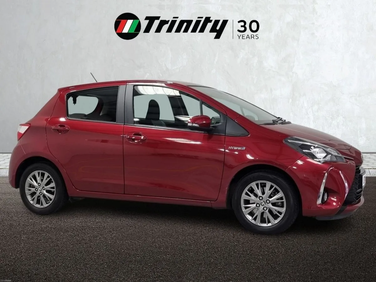 Toyota Yaris ** LUNA ** 1.5i HYBRID ** AUTOMATIC * - Image 1