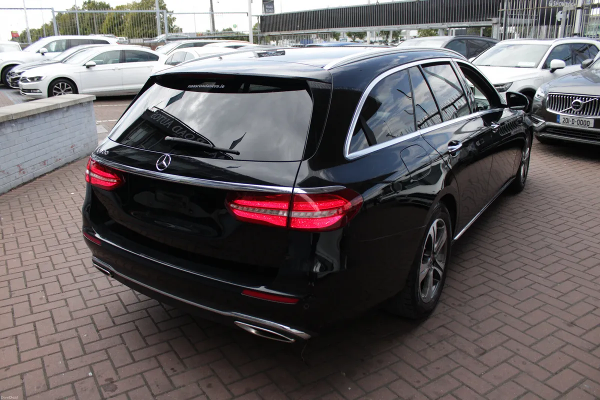 2019 MERCEDES-BENZ E200 5DR ESTATE AUTOMATIC - Image 4