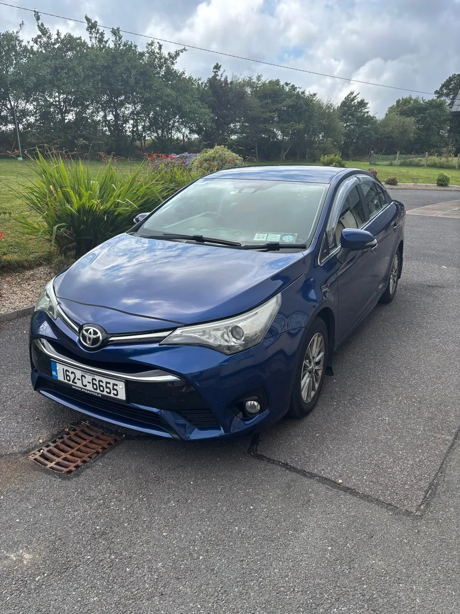 Toyota Avensis - Image 1