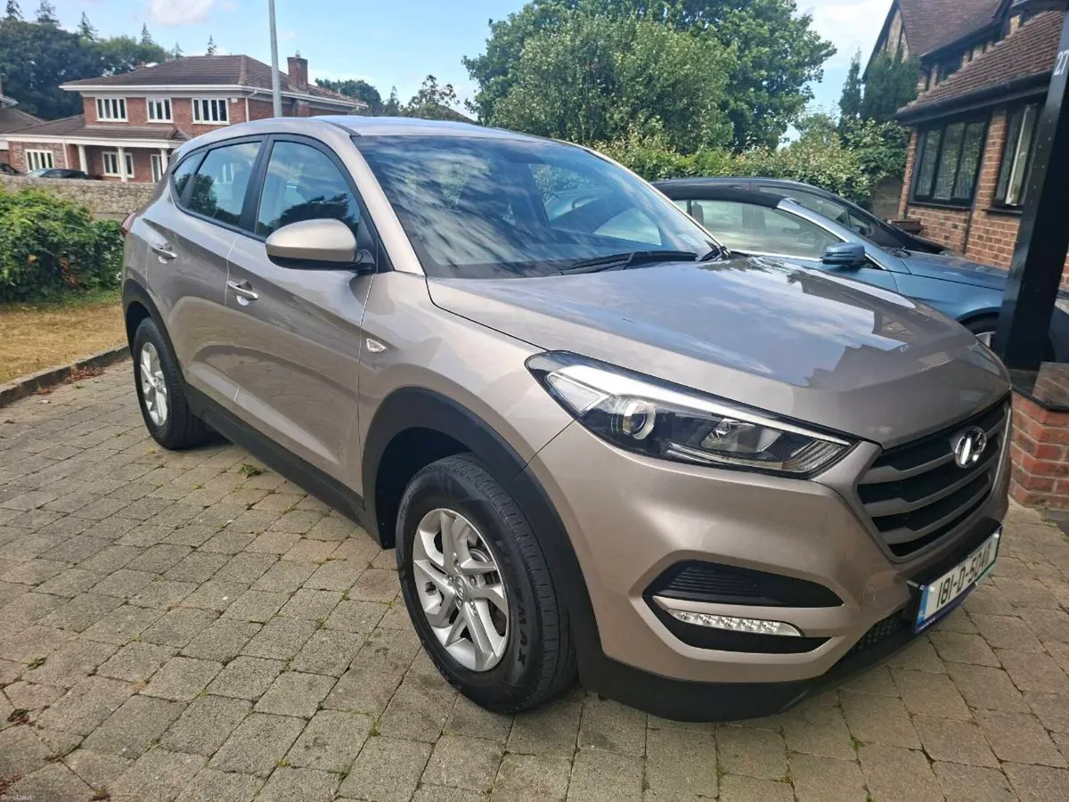 HYUNDAI TUSCON 1.6 PETROL 2018 VERY CLEAN - Image 1