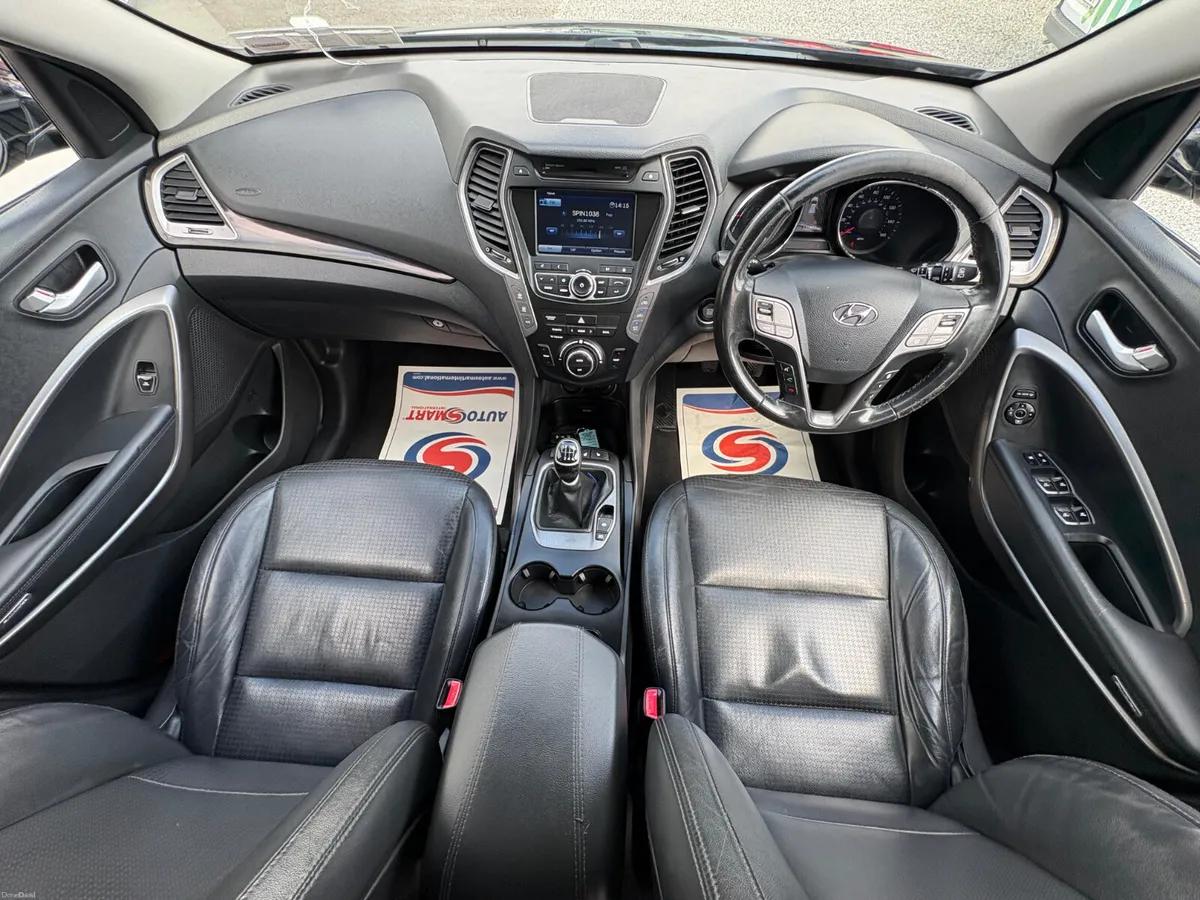 Hyundai Santa Fe 2014 - Image 5