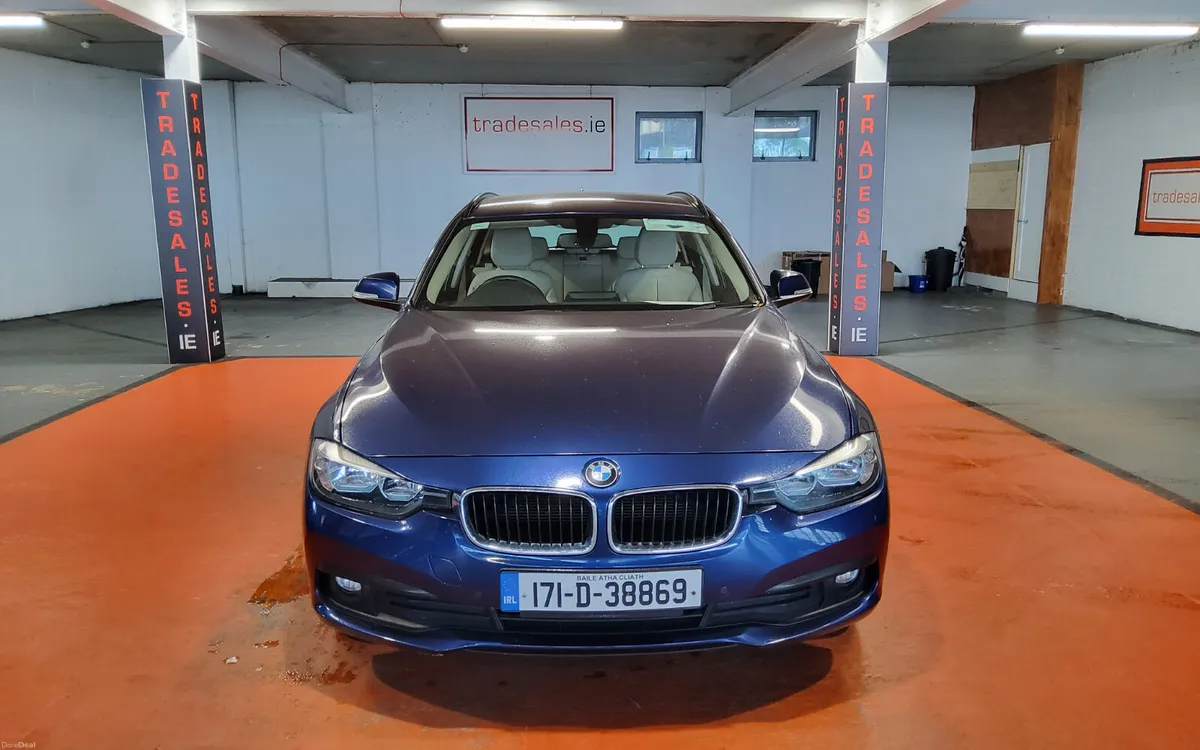 BMW 3-Series 2017 - Image 2