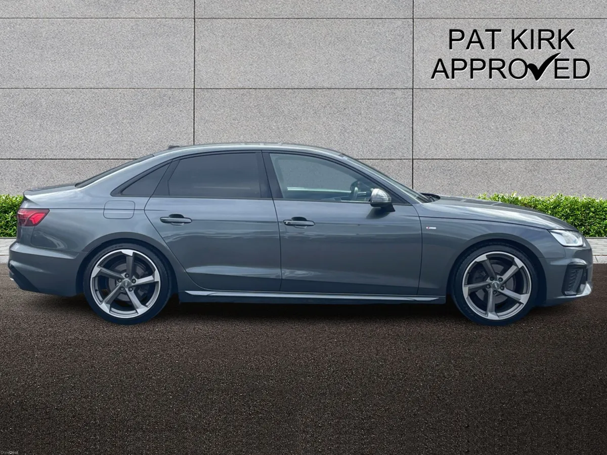 Audi A4 Diesel Saloon S Line - Image 3