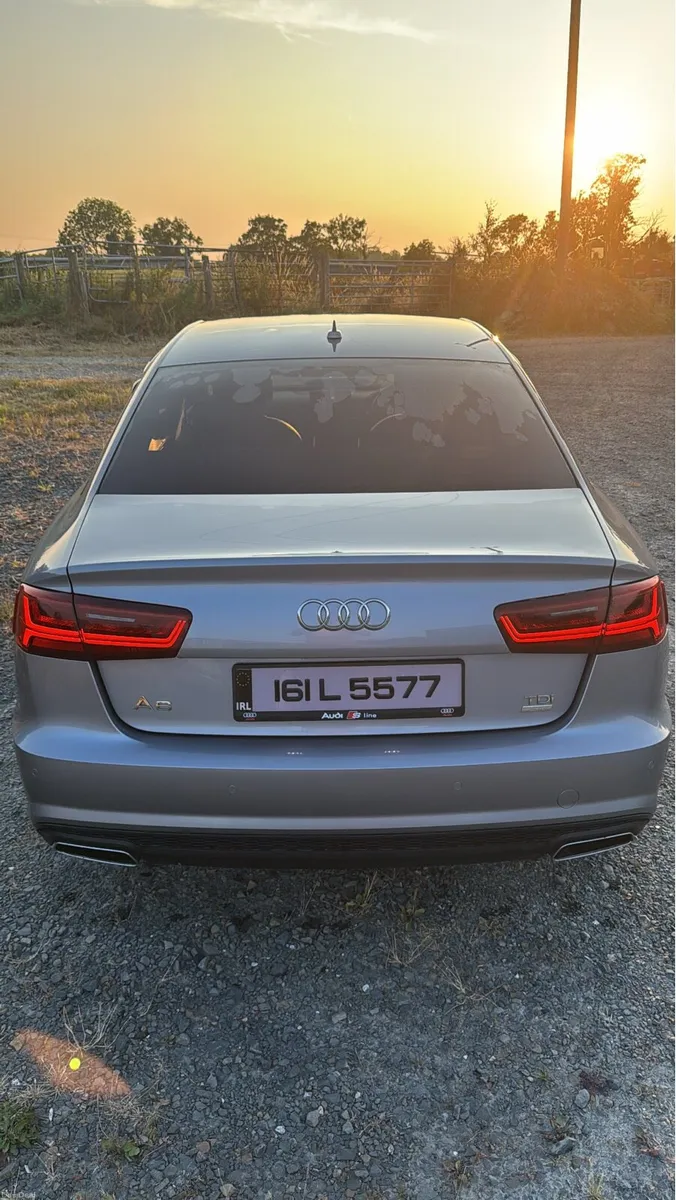 Audi A6 S-Line Ultra Black Edition - Image 5