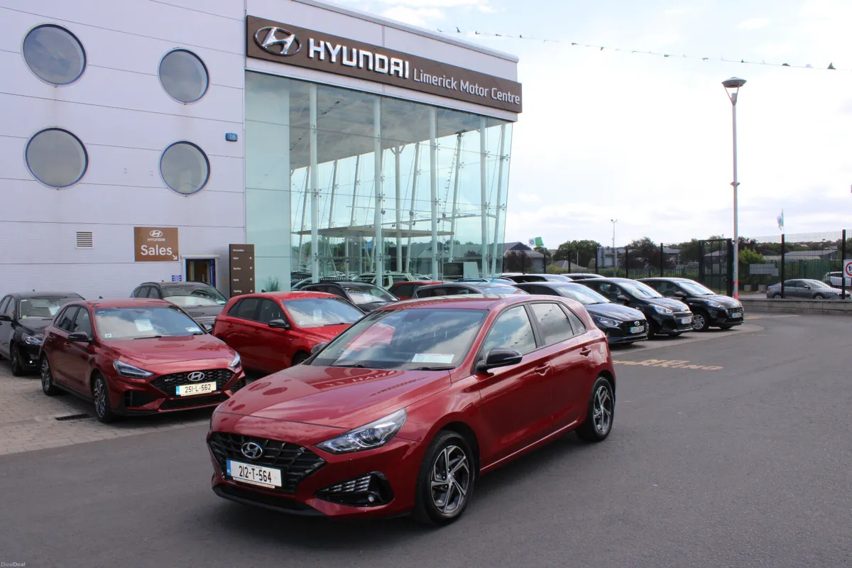 Hyundai i30 2021 - Image 1