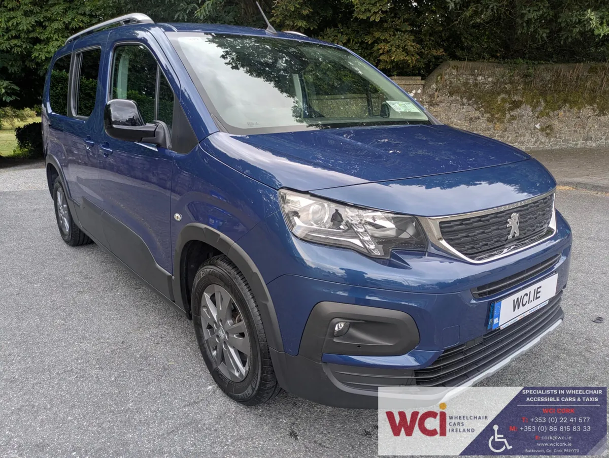 Wheelchair Accessible - Peugeot Rifter 2022 - Image 3