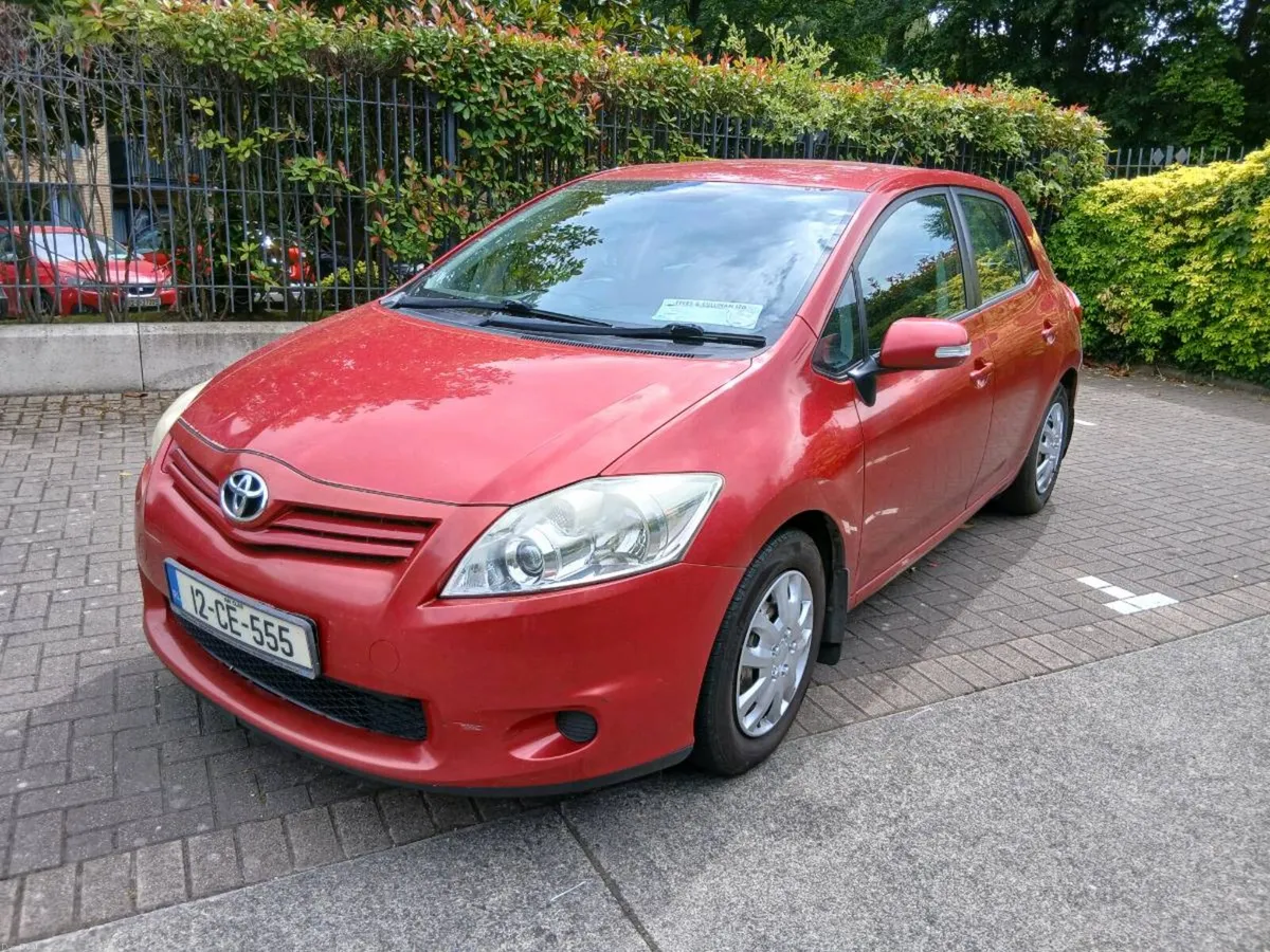 12 TOYOTA AURIS 1.4 DIESEL NEW NCT TILL 05/27 - Image 6