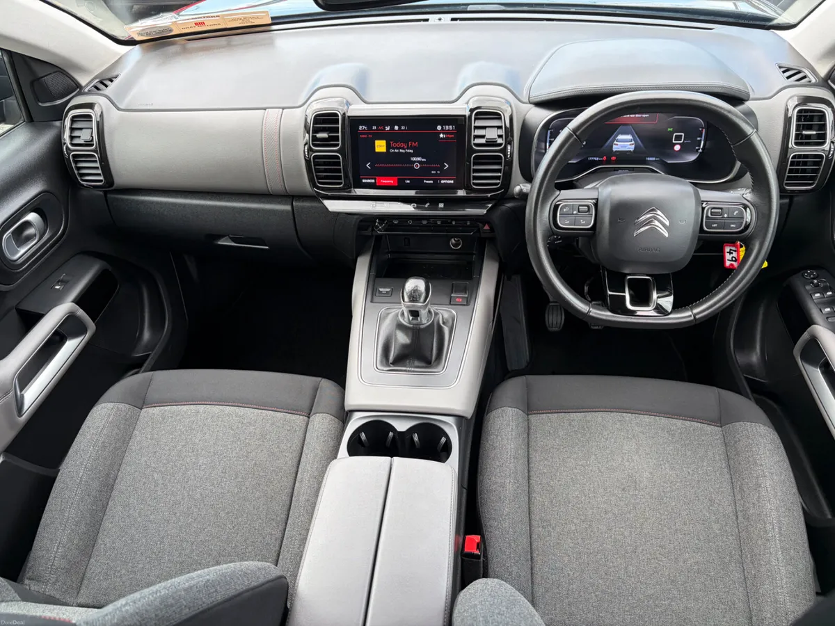 2019 CITREON C5 AIRCROSS FEEL 1.2 PURETEC 130 4DR - Image 2