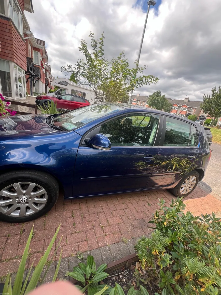 Volkswagen Golf - Image 4