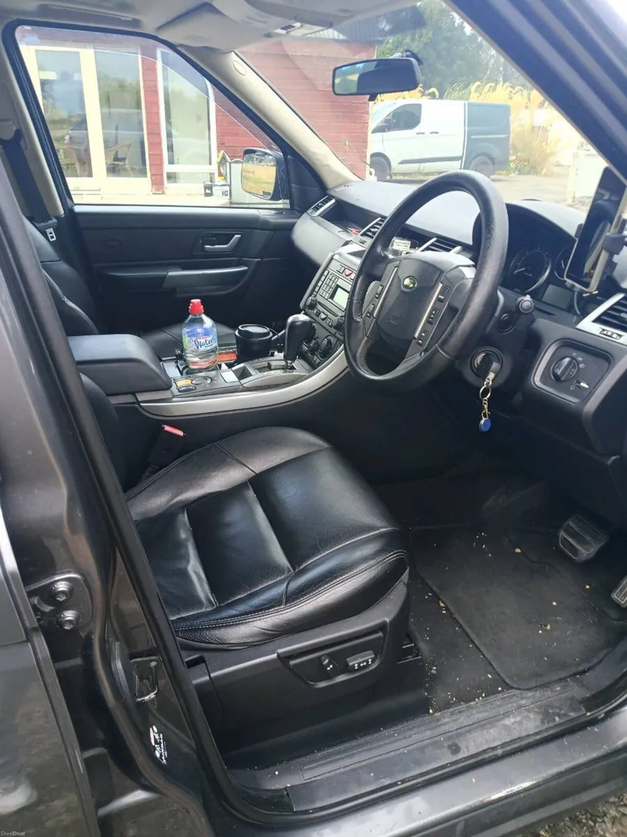 Range Rover sport - Image 5