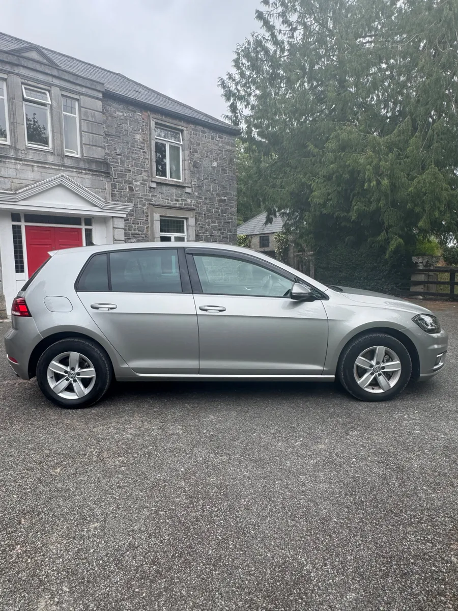 Volkswagen Golf 1.2 TSI Trendline DSG Automatic - Image 2
