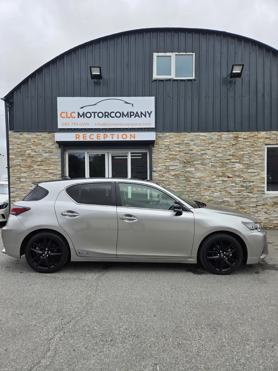 Lexus CT 2016 / F SPORT - Image 2