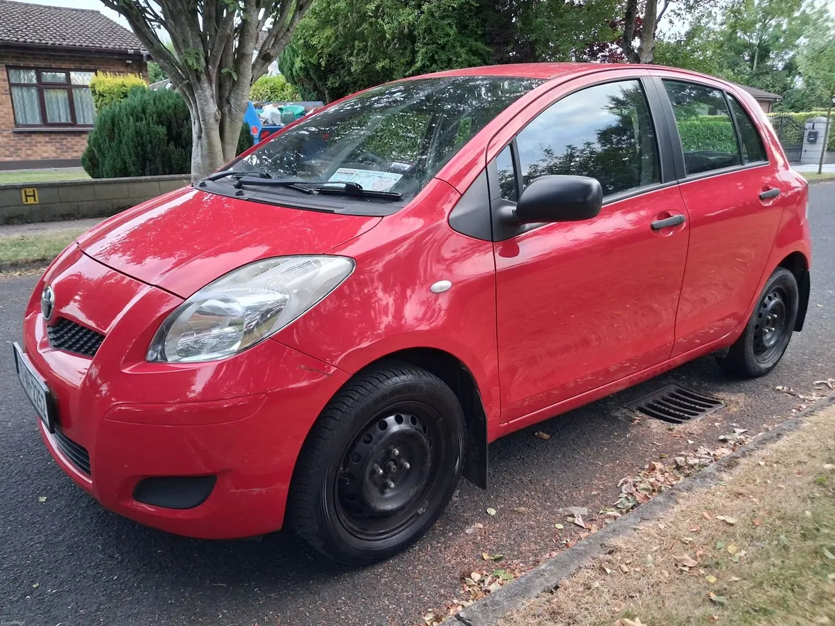 Toyota Yaris 2010 - Image 6