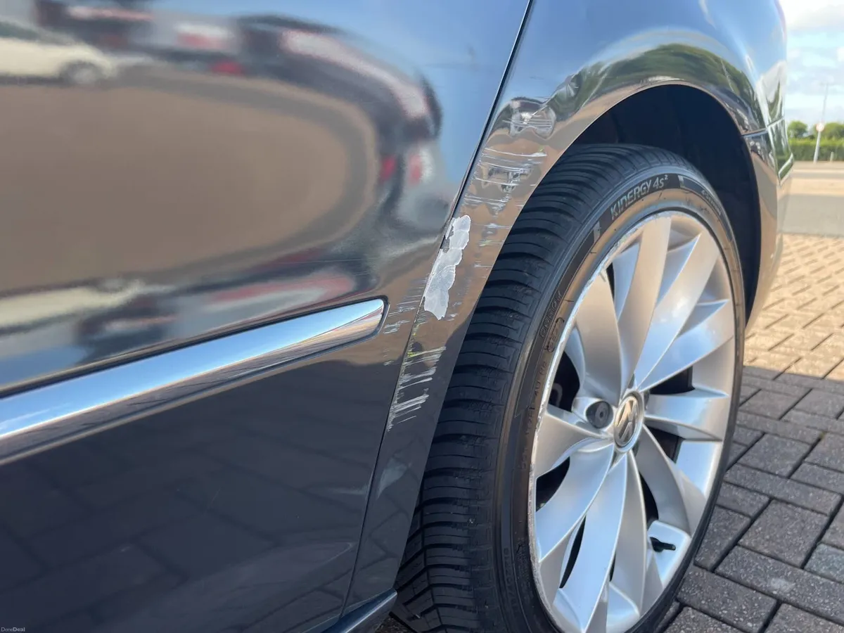2011 Volkswagen Passat CC GT Bluemotion 138BHP - Image 2