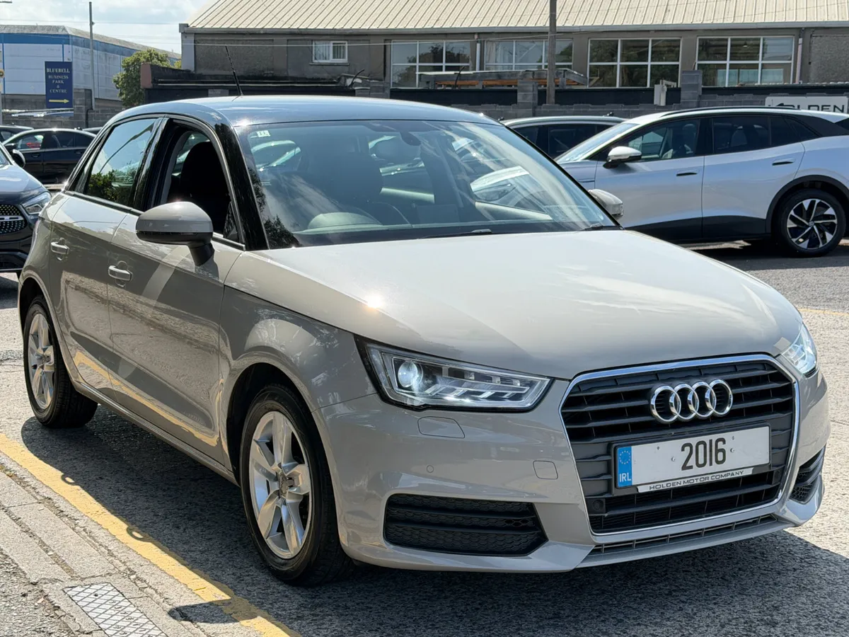 2016 Audi A1. PARKING SENSORS. KEYLESS. SERVICE HI - Image 6