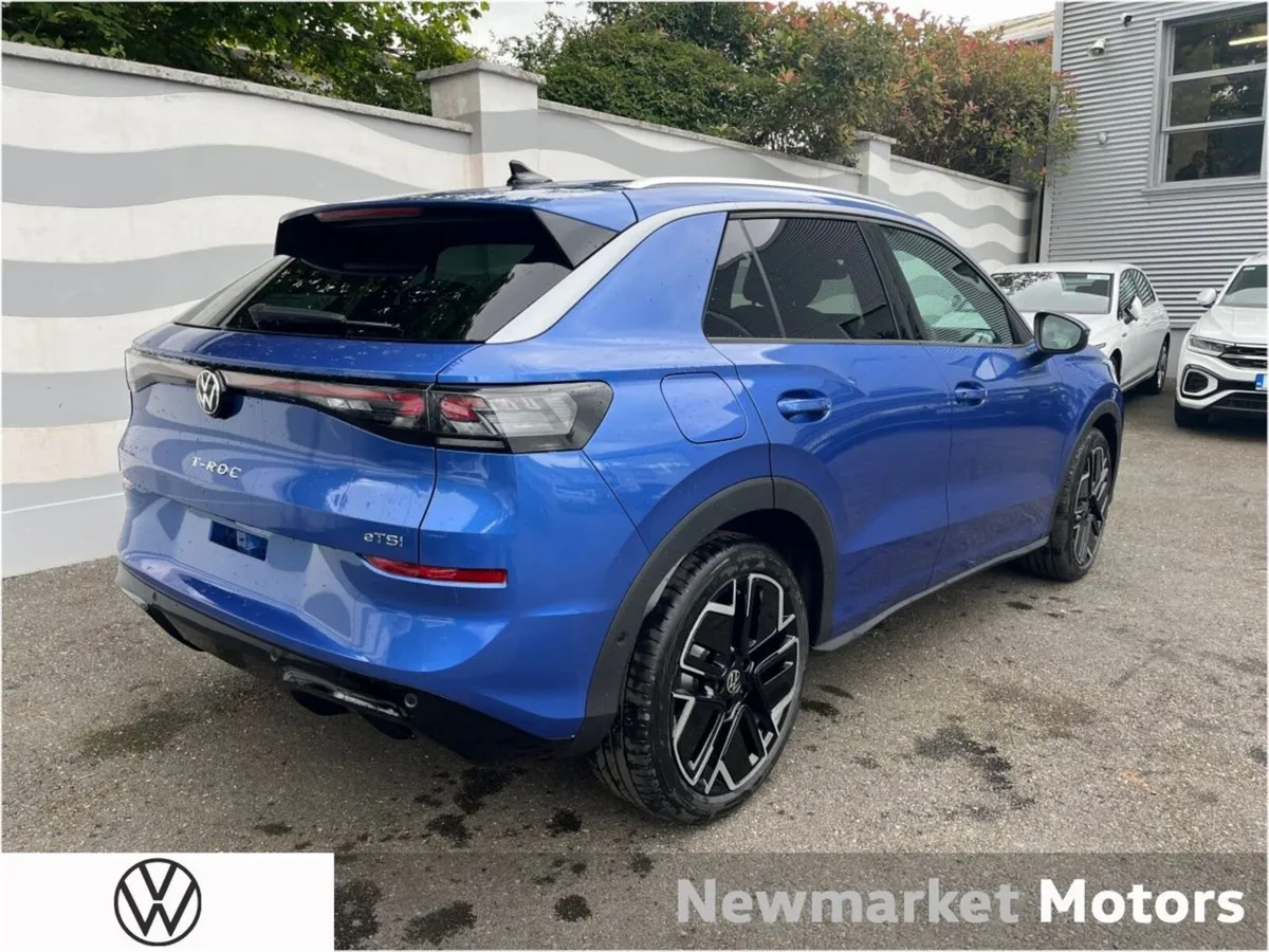Volkswagen T-Roc R-LINE PLUS 1.5TSI 150BHP DSG AUT - Image 4
