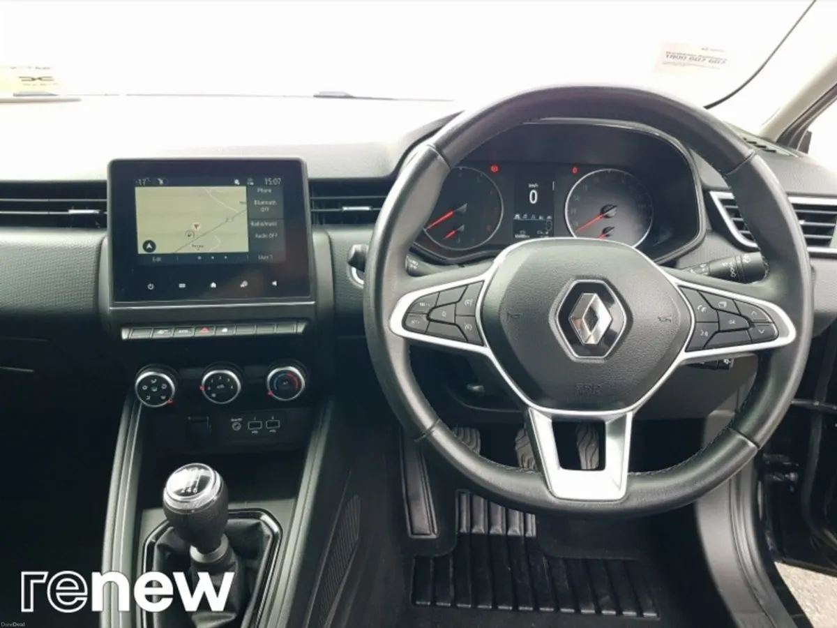 Renault Clio ICONIC - Image 2