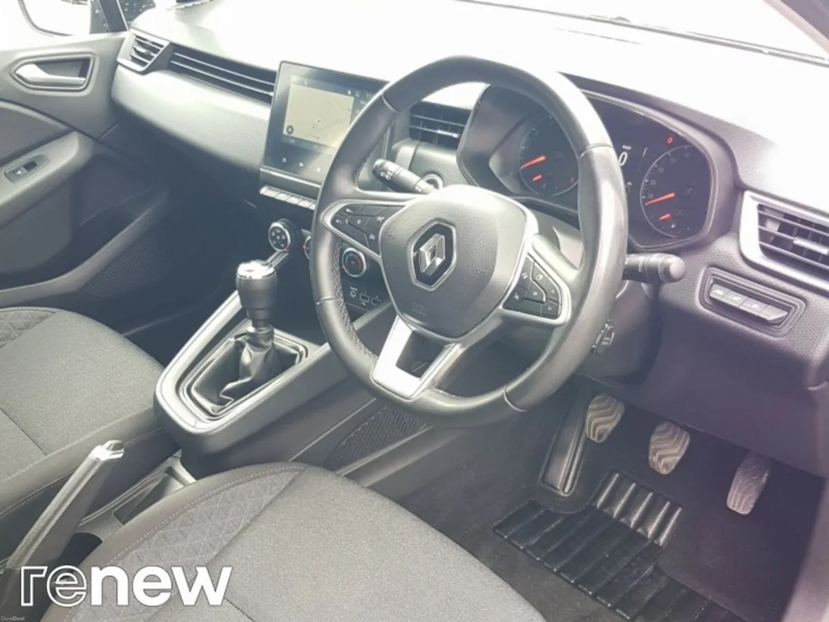 Renault Clio ICONIC - Image 6