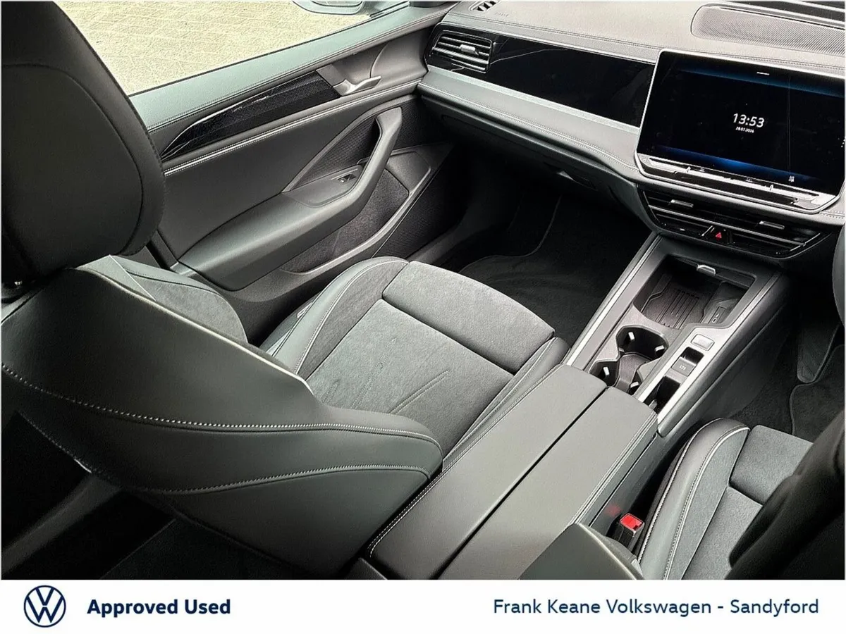 Volkswagen Passat 1.5e-TSi Hybrid Business@ Frank - Image 4