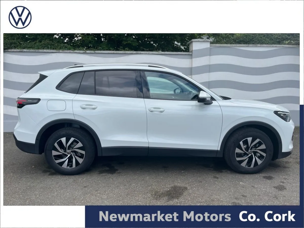 Volkswagen Tiguan EDITION 75 2.0TDI DSG 150BHP AUT - Image 3