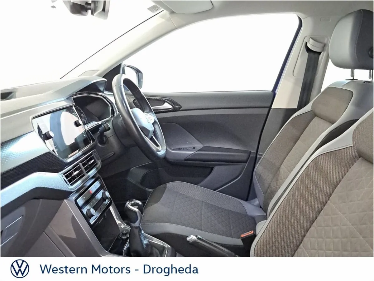 Volkswagen T-Cross R-Line 1.0 TSI 110HP - Image 4
