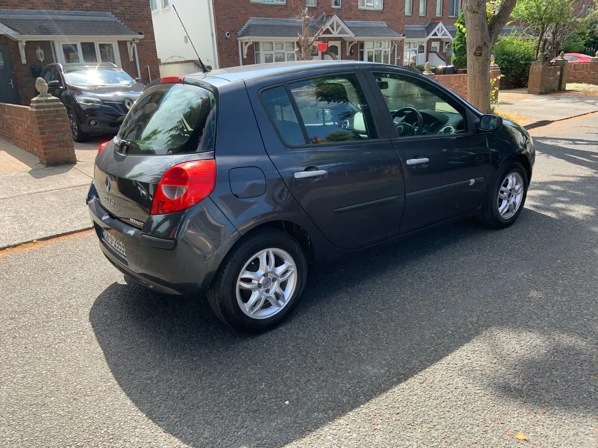 Renault Clio 1.2  new nct march 27 very low miles - Image 2