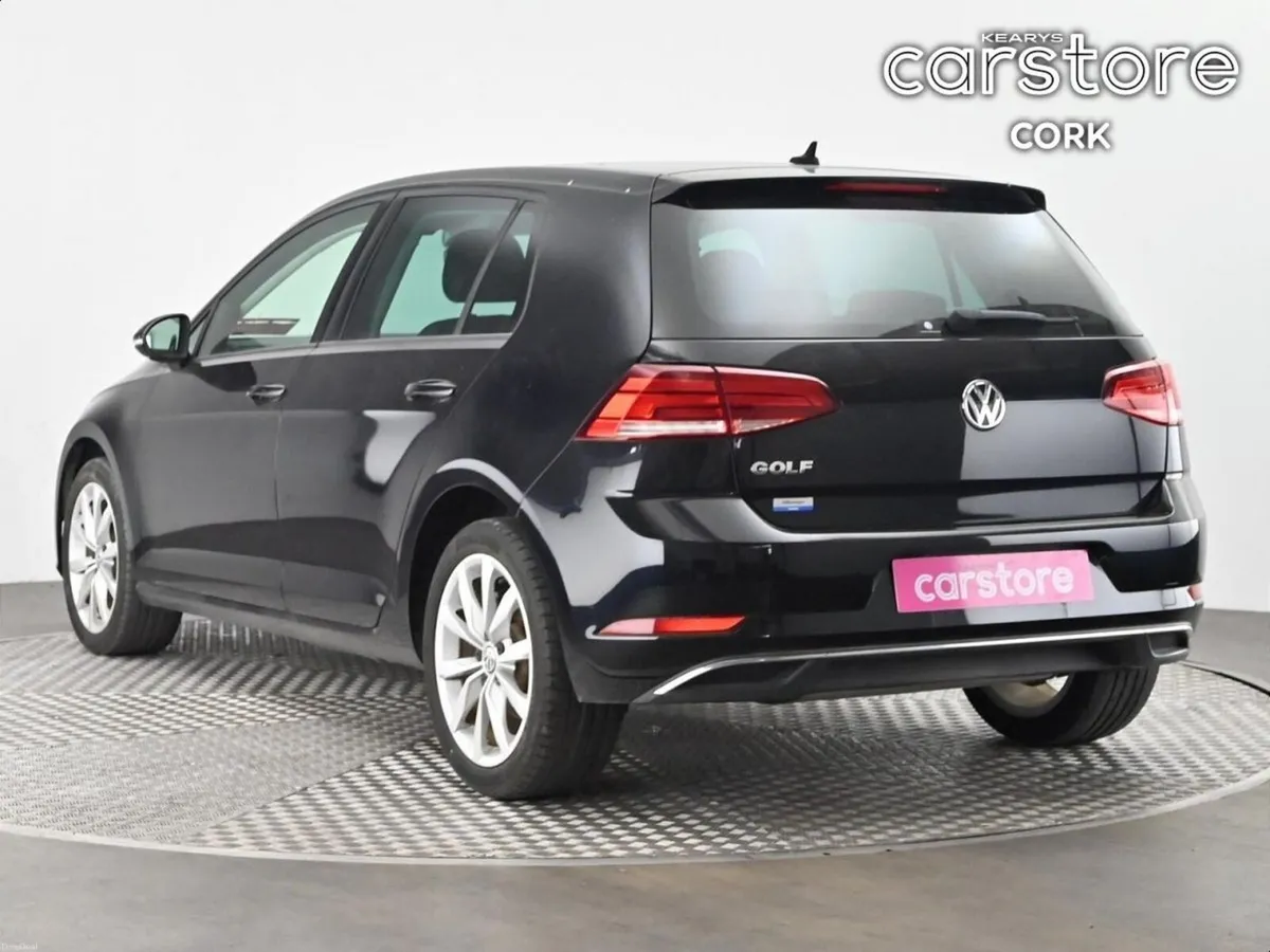 Volkswagen Golf 1.2 TFSI Auto - Image 3