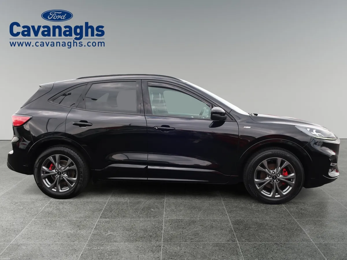 2020 Ford Kuga 1.5TDCi ST-LINE X 120PS - Image 5