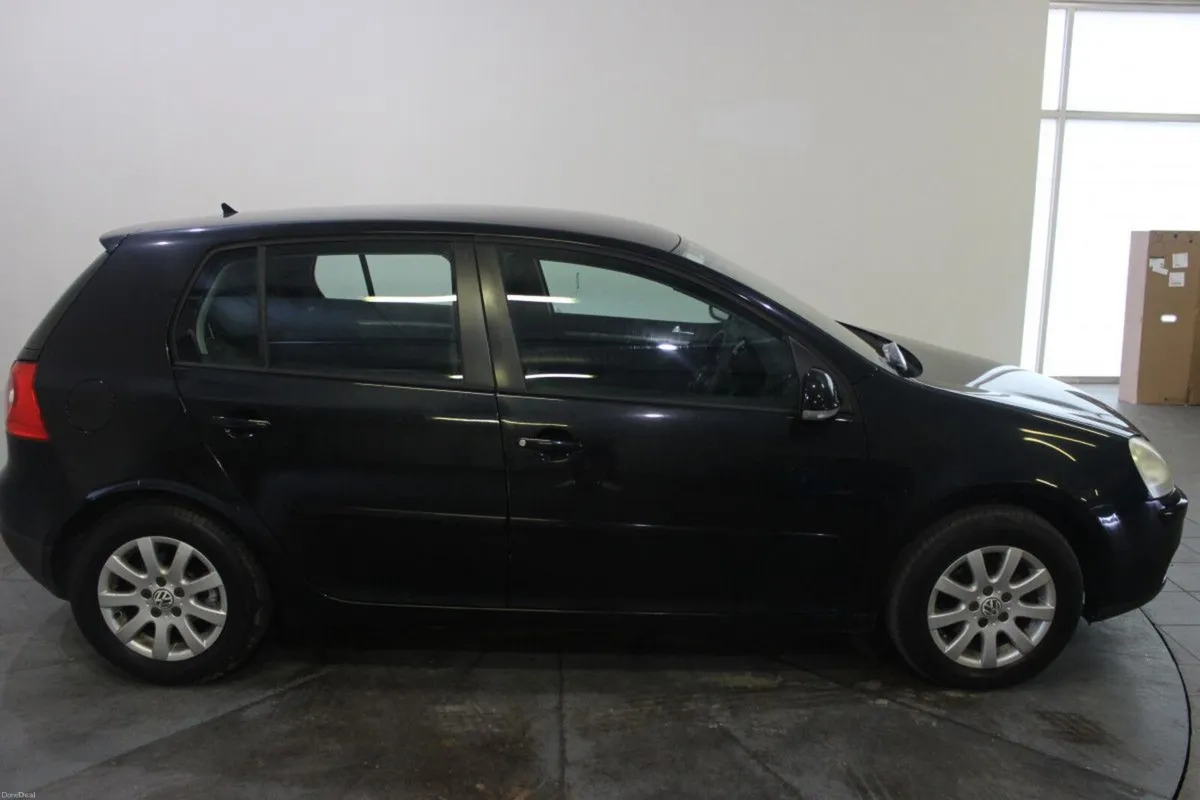 Volkswagen Golf 1.4 Comfortline - TENDER 23 - Image 2