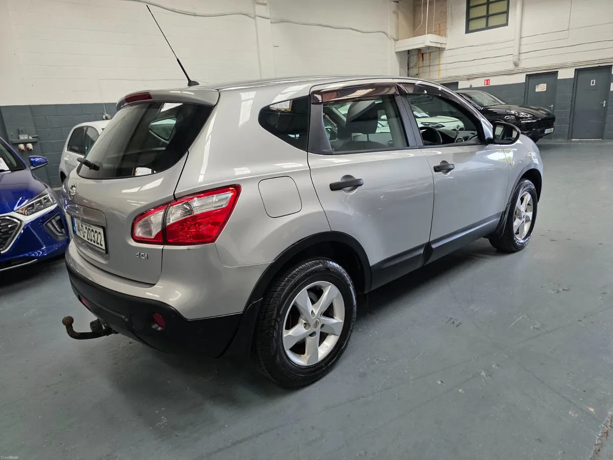 Nissan Qashqai 2014 Diesel Low Mileage - Image 6