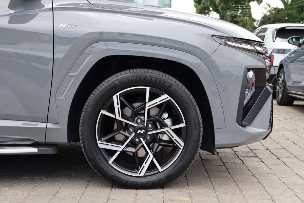 Hyundai Tucson Tucson FL 4WD N Line PHEV Auto - Pl - Image 4