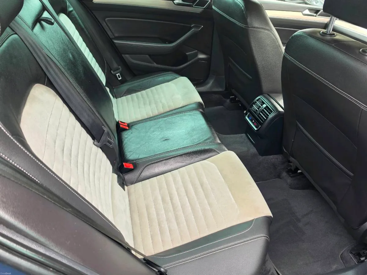 2015 Volkswagen Passat 1.6Tdi Highline Manual - Image 6
