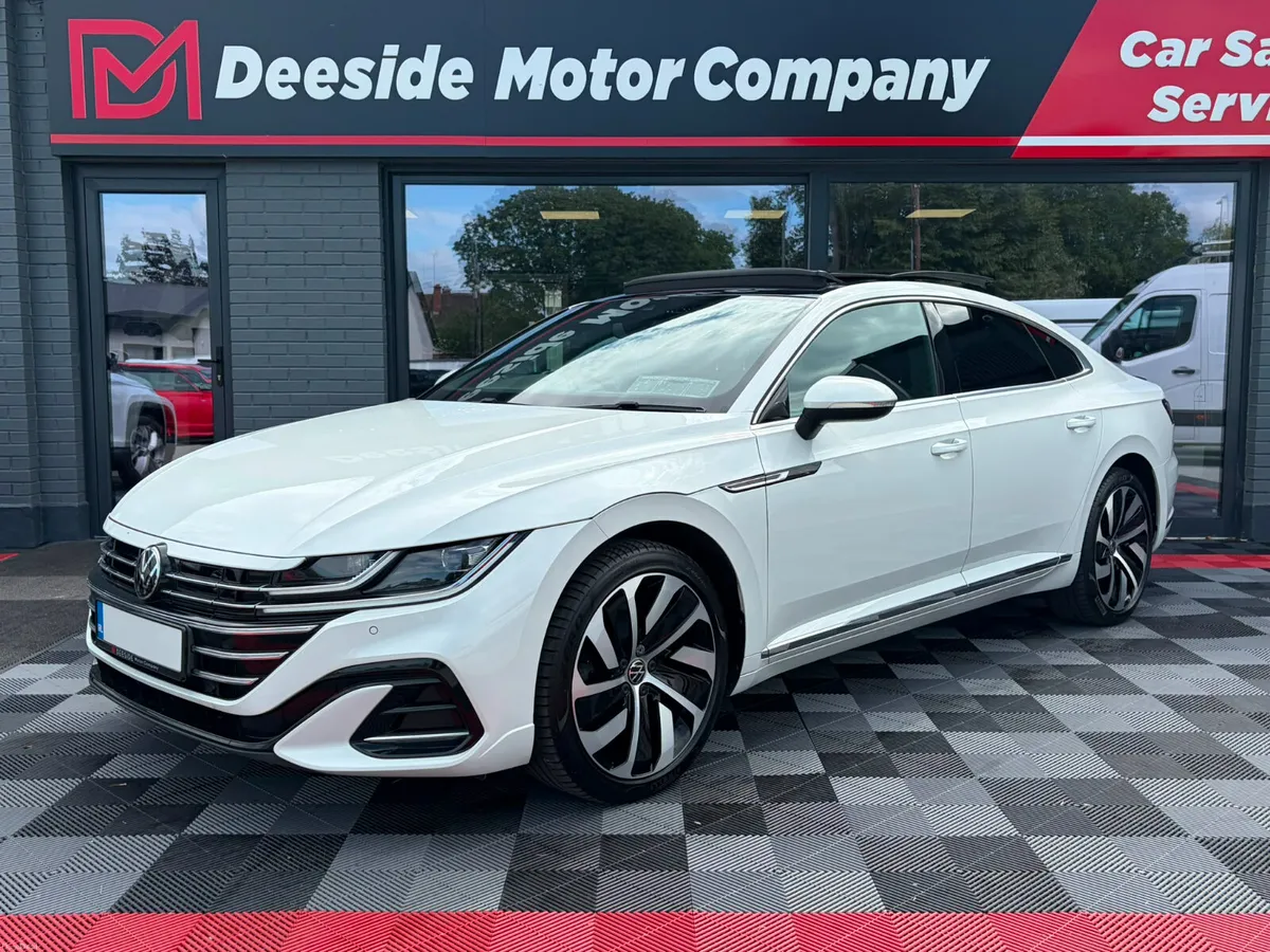(241) Volkswagen Arteon R-Line eHybrid | Pano Roof - Image 2