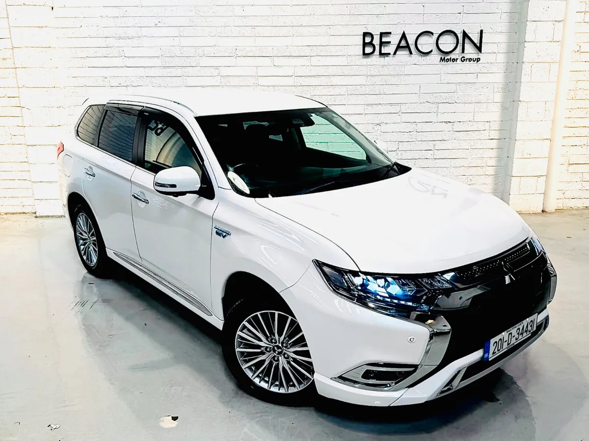 2020*49,000 MILES*2.4 AUTO HYBRID PLUG-IN*4X4*MITS - Image 2