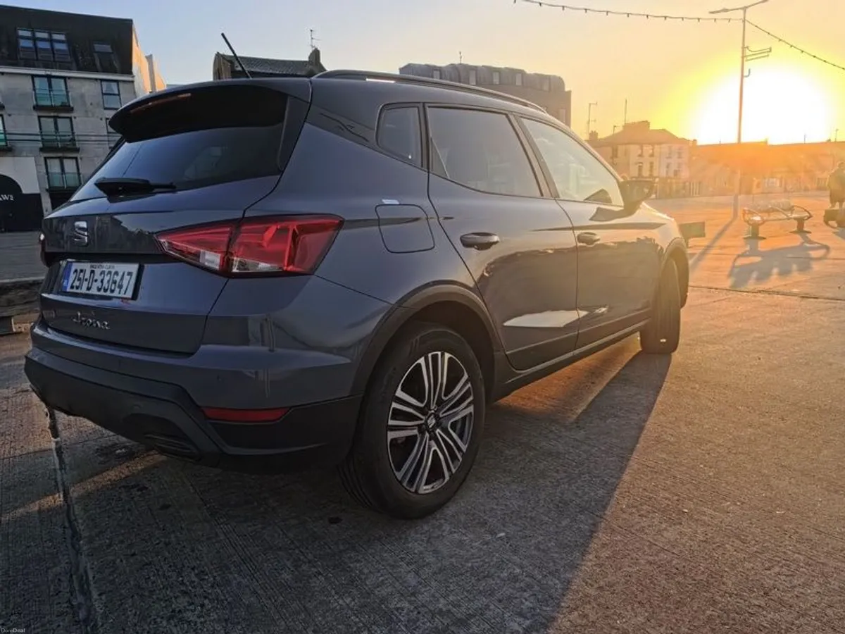 2025 Seat Arona - Image 4