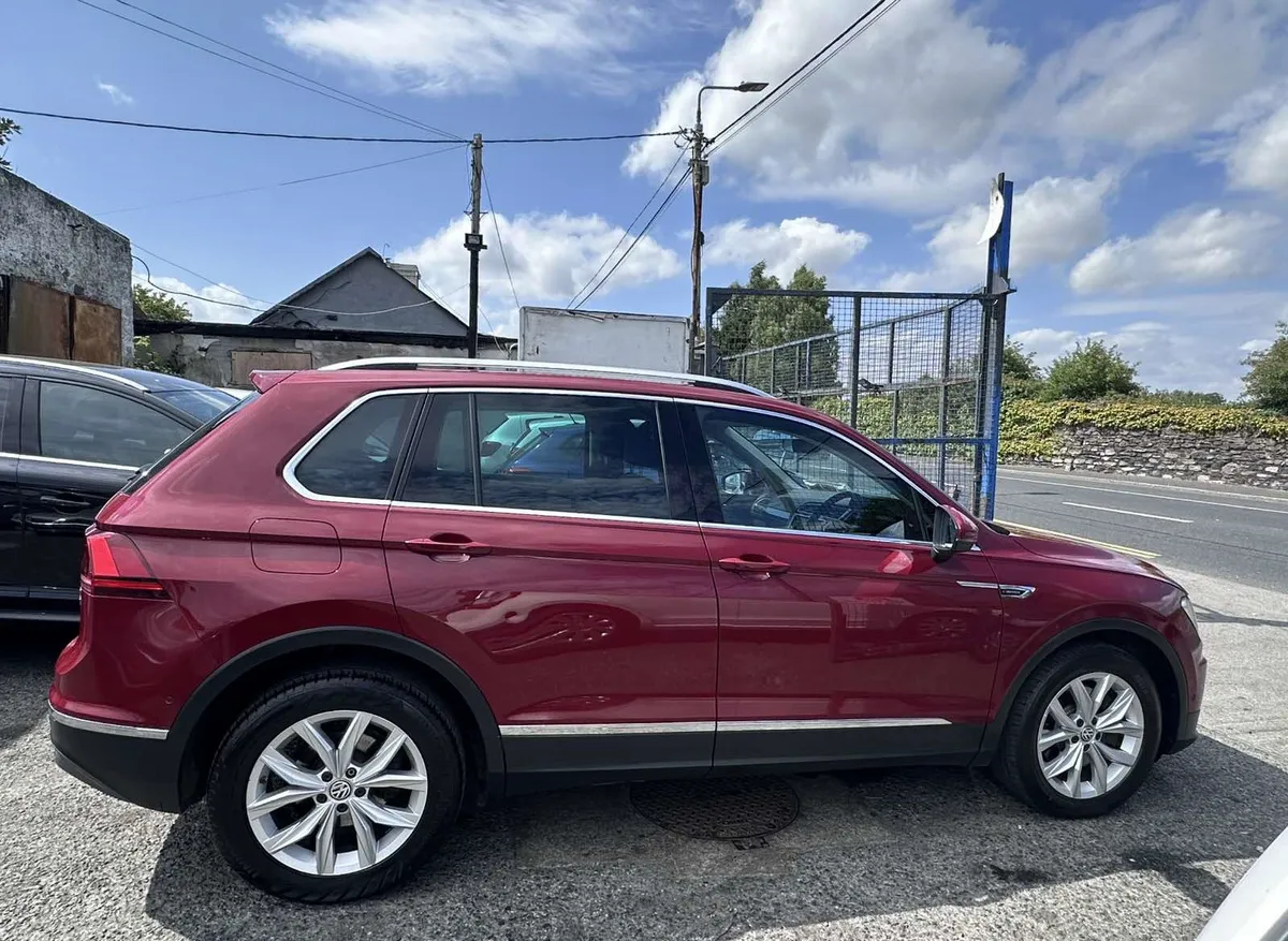 Volkswagen Tiguan HIGHLINE Automatic 4motion - Image 6