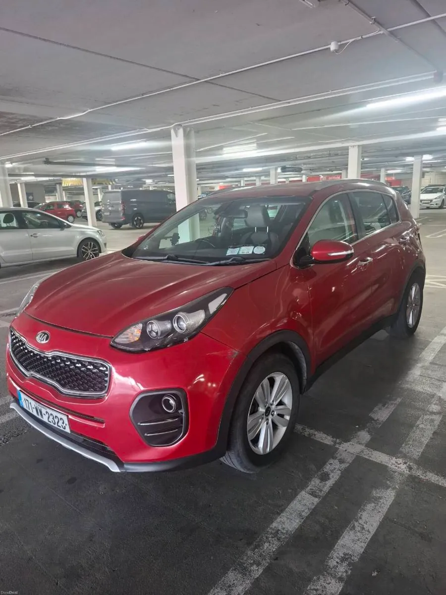 2017 Kia sportage suv - Image 1