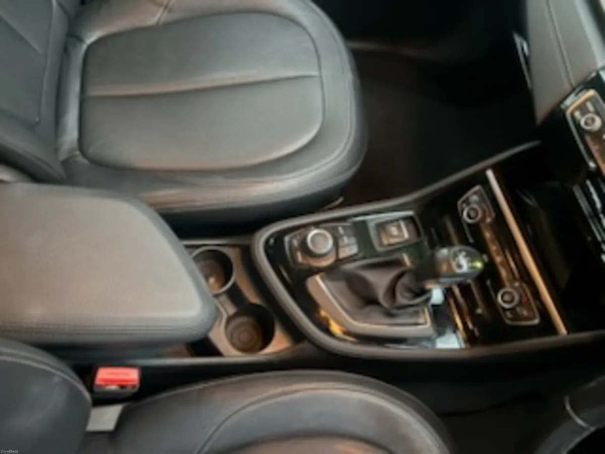 BMW 2-Series - Image 2