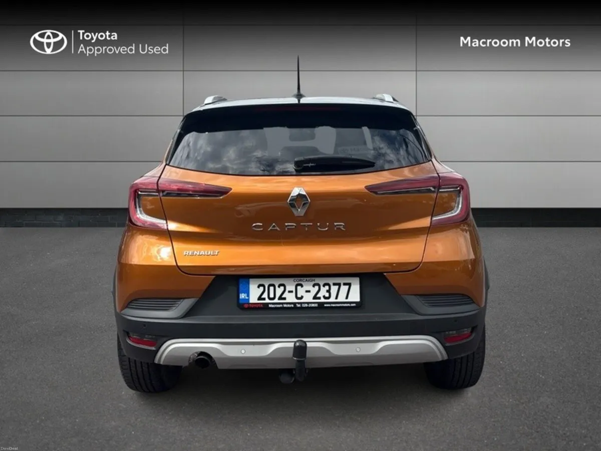 Renault Captur ICONIC TCE 130 AUTO MY1 MY19 4DR A - Image 4